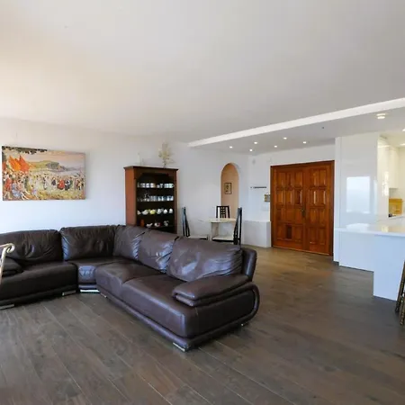Fluvia Fuer 17 Personen In Holiday home *